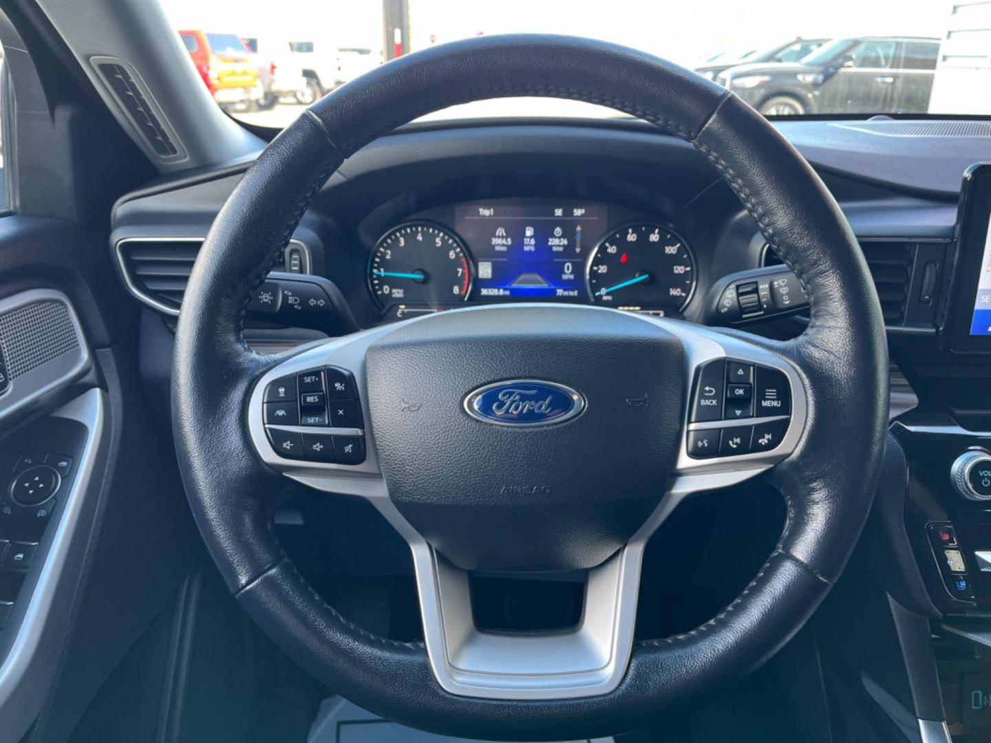 2022 Silver /Black Ford Explorer (1FMSK8FH4NG) , located at 1960 Industrial Drive, Wasilla, 99654, (907) 274-2277, 61.573475, -149.400146 - Photo#13